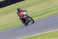 Vintage-motorcycle-club;eventdigitalimages;mallory-park;mallory-park-trackday-photographs;no-limits-trackdays;peter-wileman-photography;trackday-digital-images;trackday-photos;vmcc-festival-1000-bikes-photographs